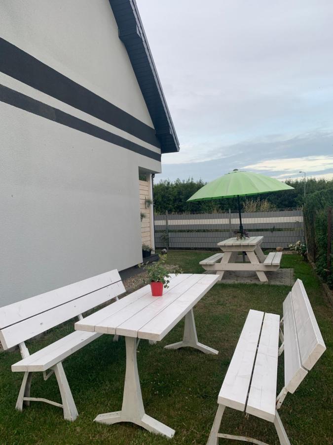 48C Domki letniskowe i apartament Pobierowo Eksteriør billede